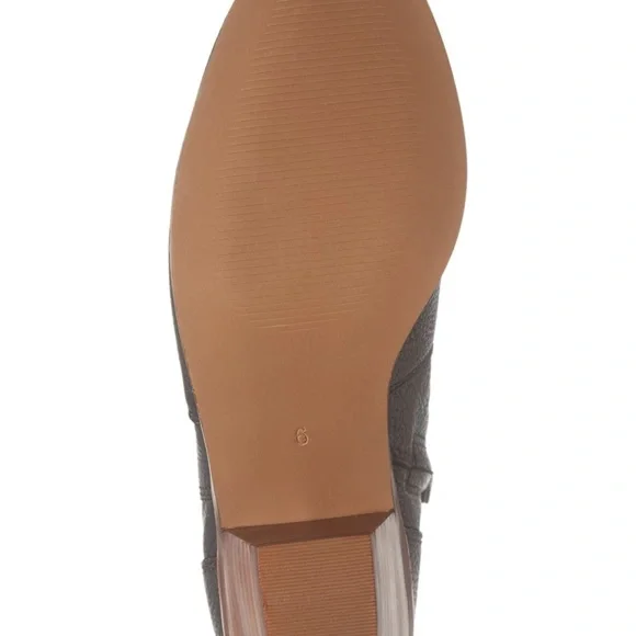 NIB $198 Madewell The Western Black Leather Bootie in size 7.5! - Picture 6 of 15